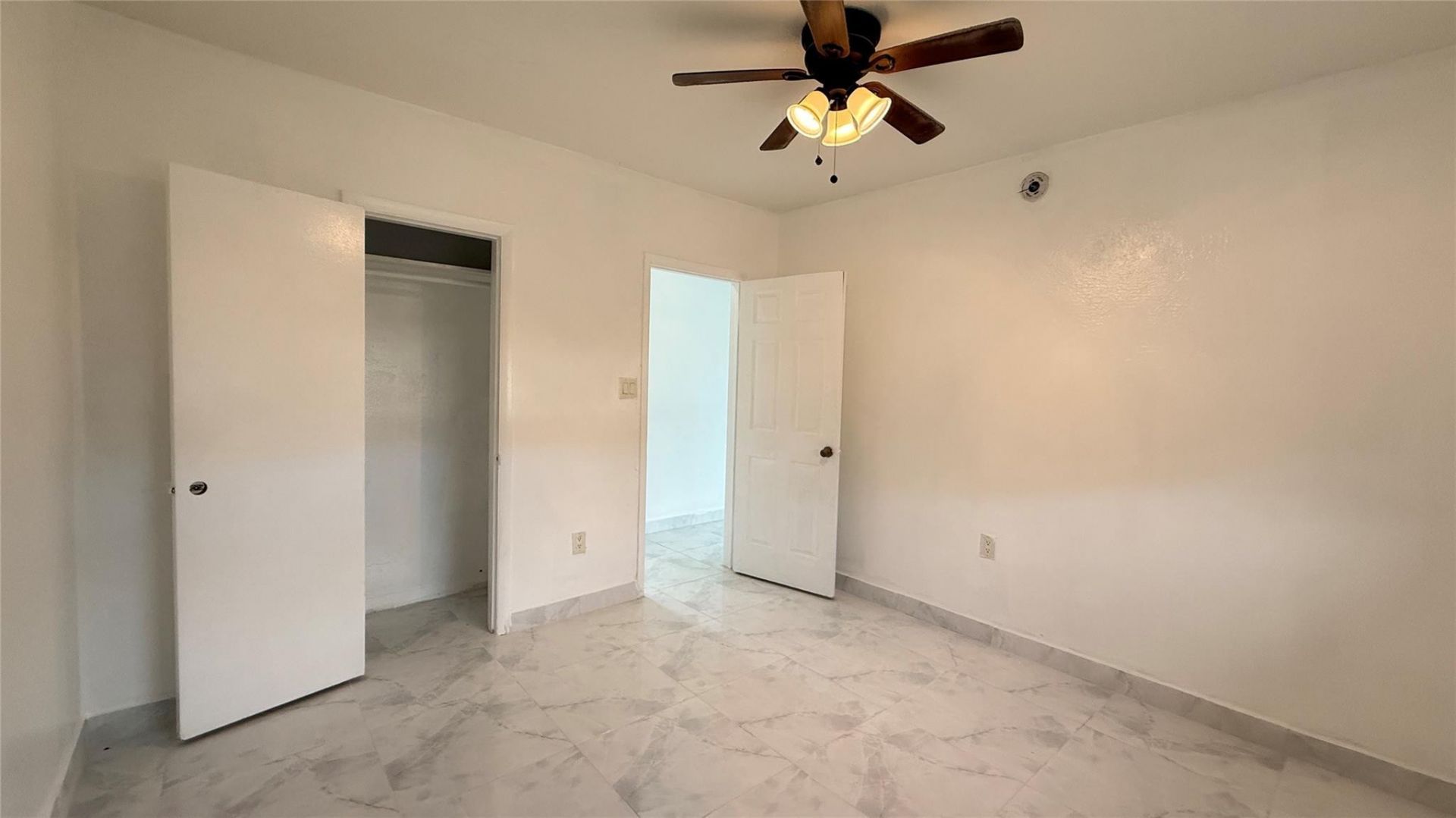 832 NW 10th Street, Unit 1, Hallandale Beach, FL 33009 Photo