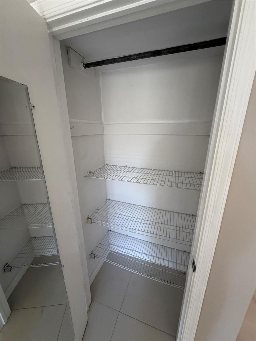 2161 NE 68th Street, Unit 323, Fort Lauderdale, FL 33308 Photo