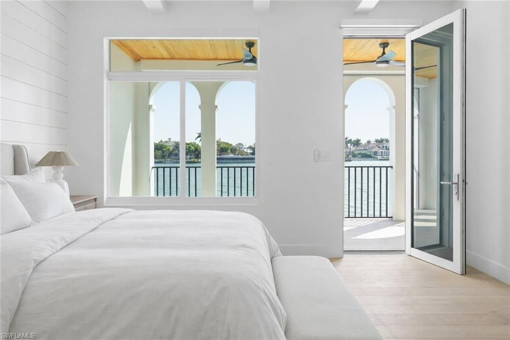 4000 Gulf Shore Blvd N, Unit 3000, Naples, FL 34103 Photo