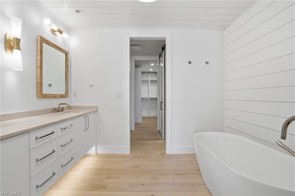 4000 Gulf Shore Blvd N, Unit 3000, Naples, FL 34103 Photo