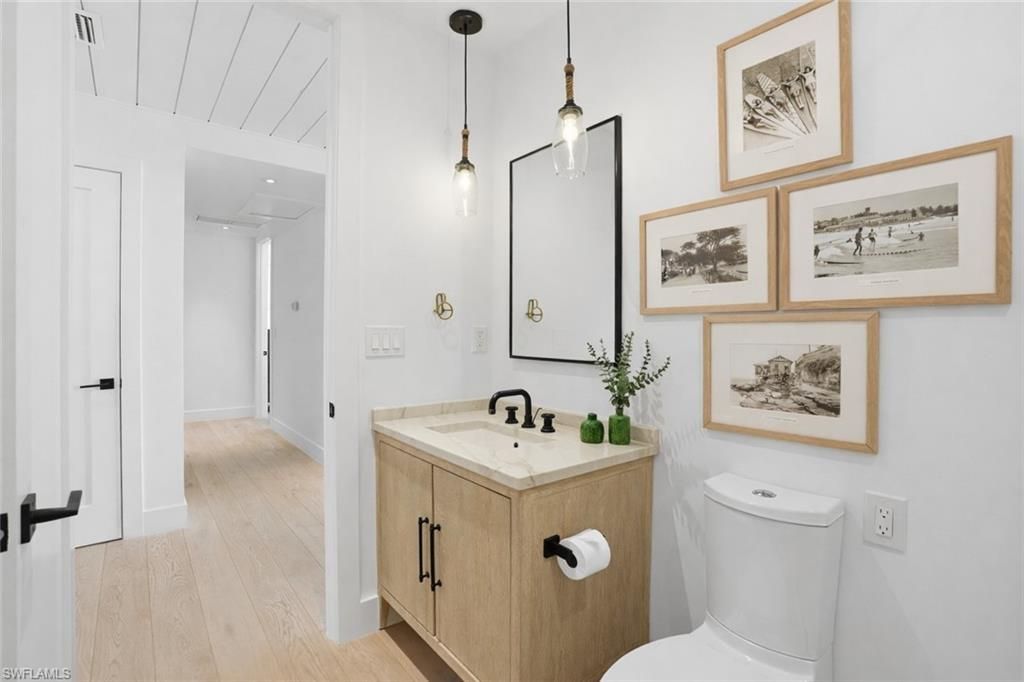 4000 Gulf Shore Blvd N, Unit 3000, Naples, FL 34103 Photo