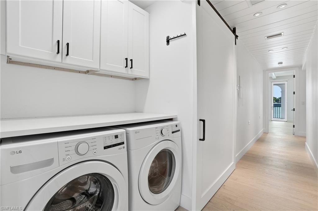 4000 Gulf Shore Blvd N, Unit 3000, Naples, FL 34103 Photo