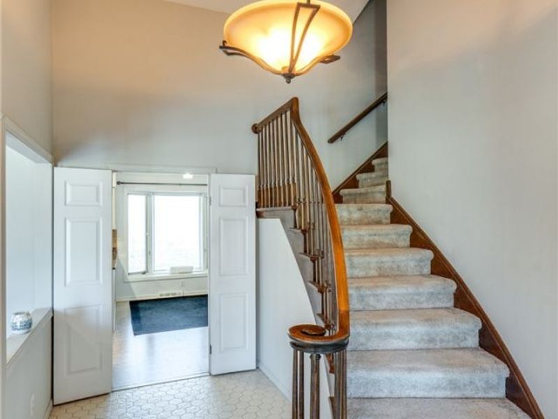 5880 Deepwood Trail, Solon, OH 44139 Photo 6