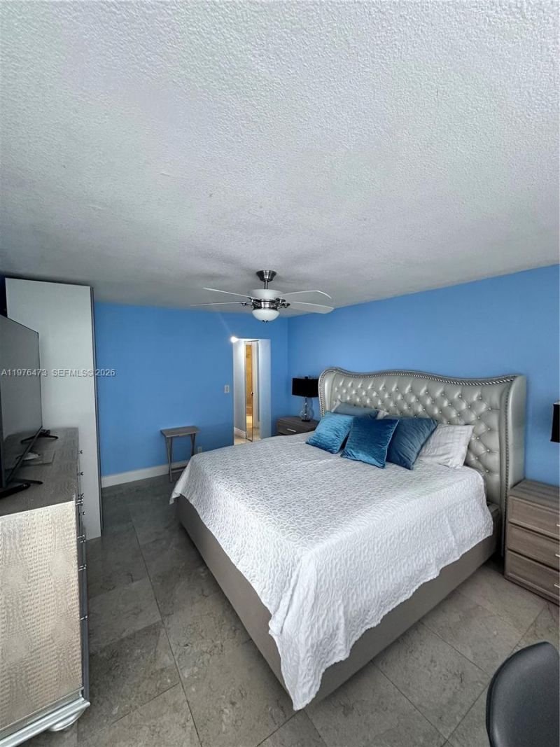 3140 S Ocean Dr , Unit 506, Hallandale Beach, FL 33009 Photo