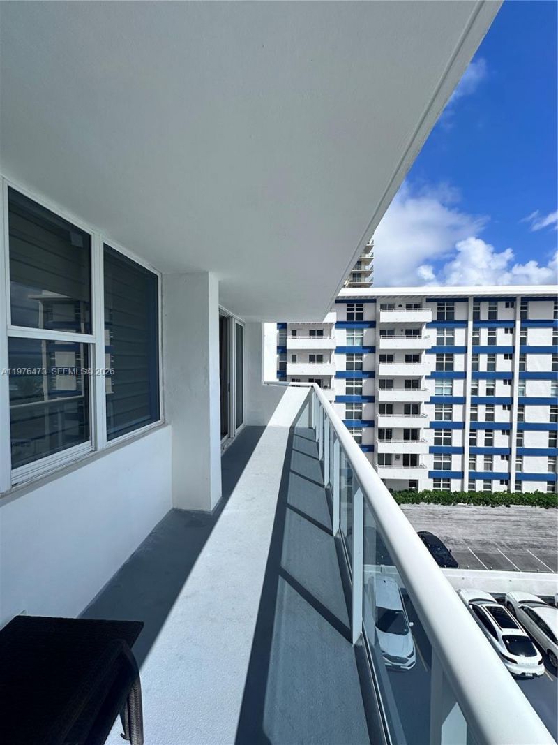 3140 S Ocean Dr , Unit 506, Hallandale Beach, FL 33009 Photo