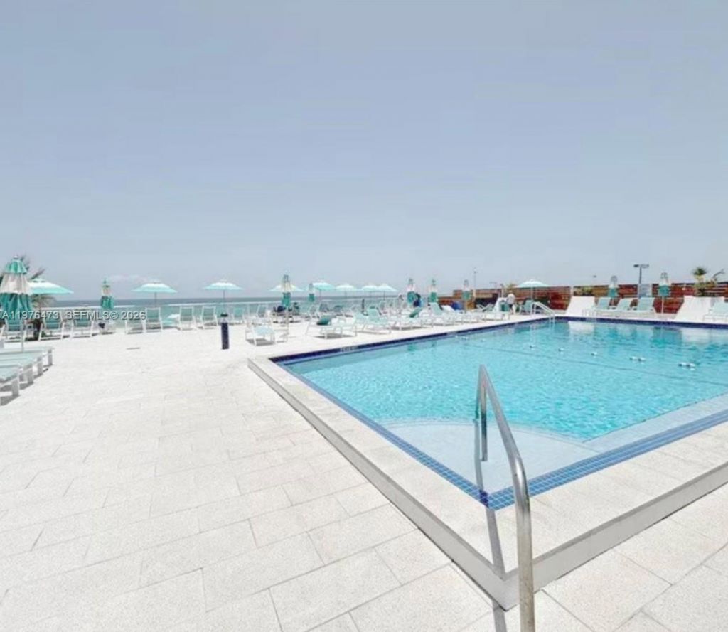 3140 S Ocean Dr , Unit 506, Hallandale Beach, FL 33009 Photo