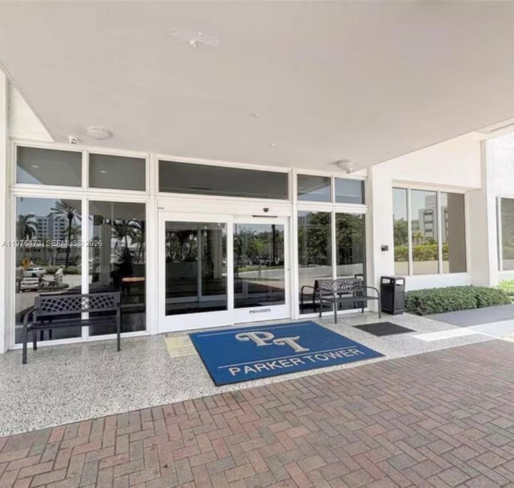 3140 S Ocean Dr , Unit 506, Hallandale Beach, FL 33009 Photo