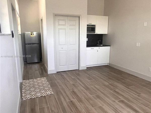 7760 SW 20th St , Unit 1, Miami, FL 33155