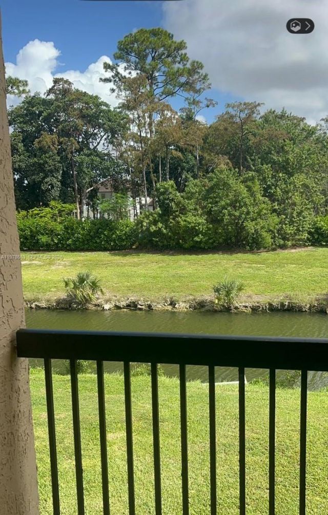 5721 Riverside Dr , Unit 205B5, Coral Springs, FL 33067 Photo