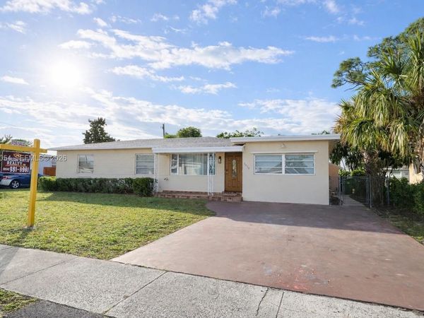 6614 SW 20th St , Miramar, FL 33023