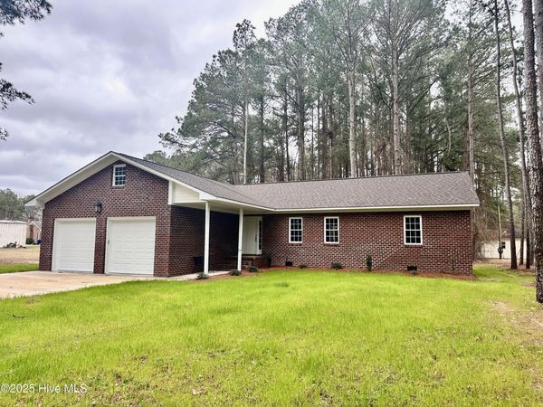 216 Coastal Drive, Washington, NC 27889