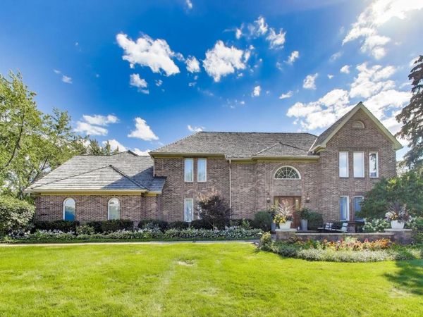 775 Summer Isle Lane , Inverness, IL 60010