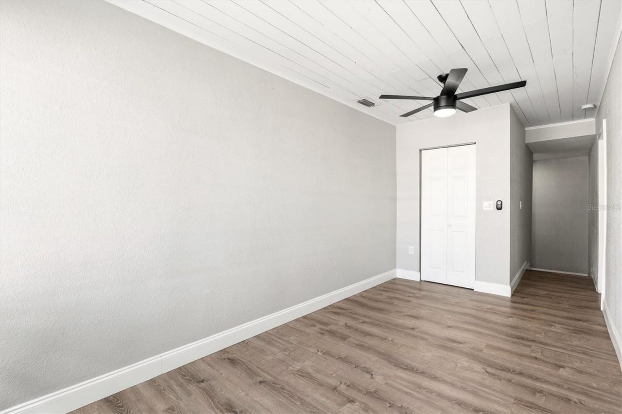 2586 Tami Sola Street, Sarasota, FL 34237 Photo