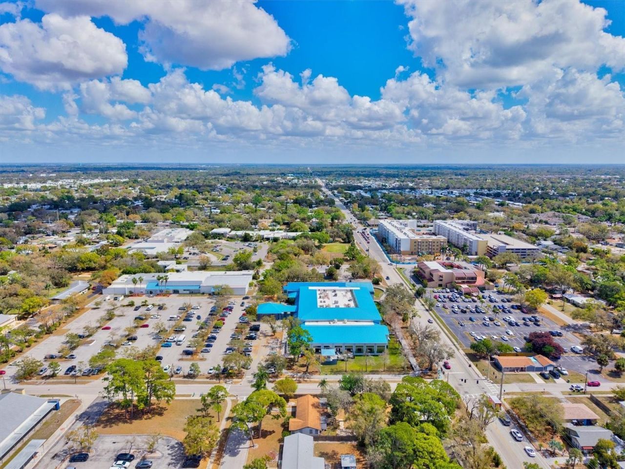 2586 Tami Sola Street, Sarasota, FL 34237 Photo