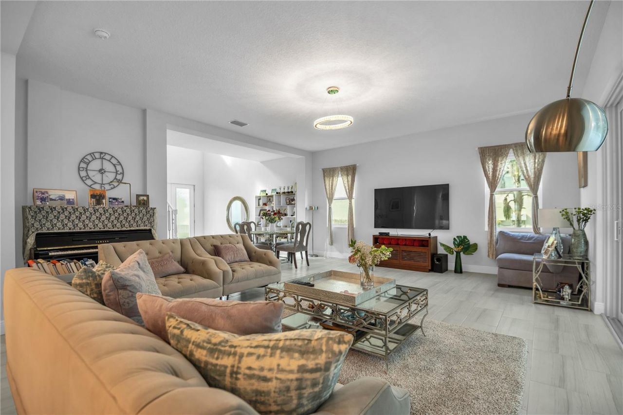 5215 Title Row Drive, Bradenton, FL 34210 Photo