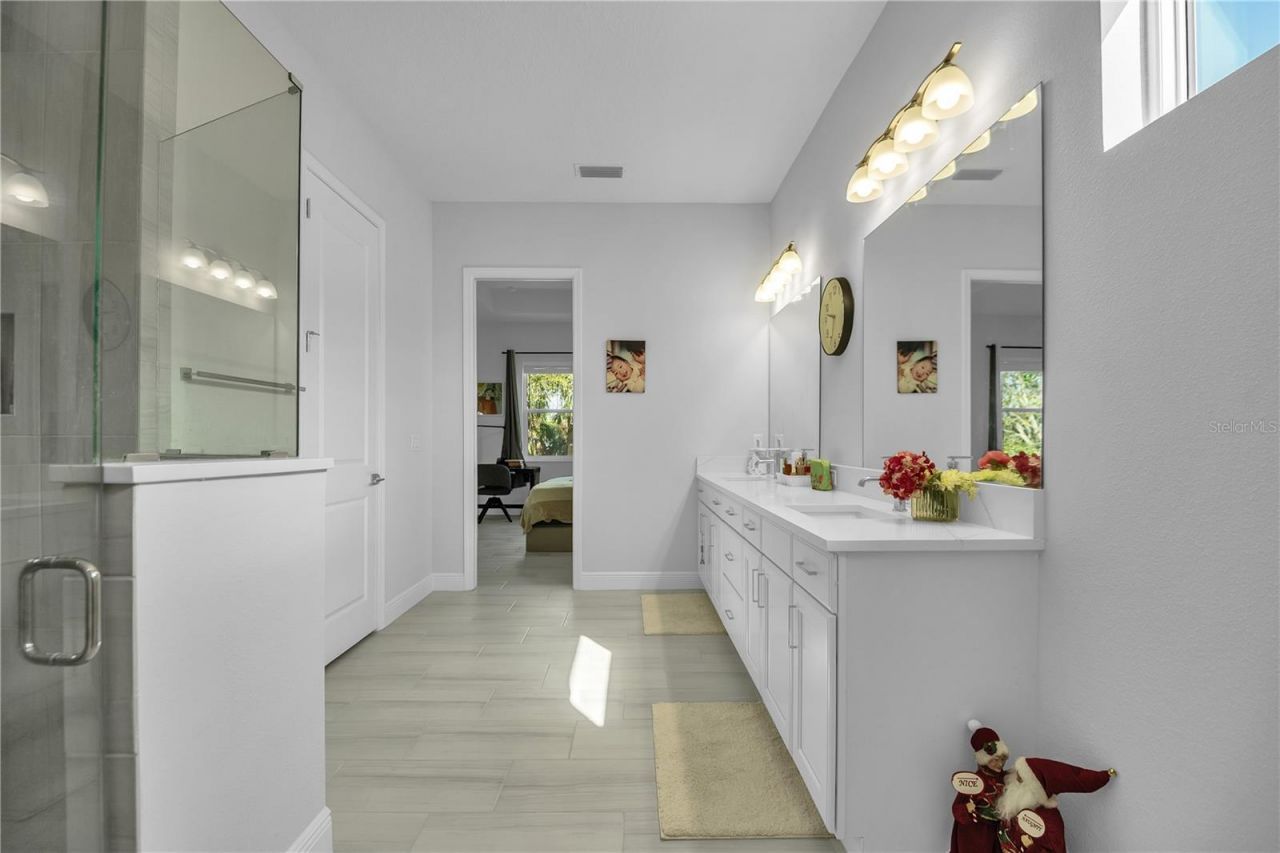 5215 Title Row Drive, Bradenton, FL 34210 Photo