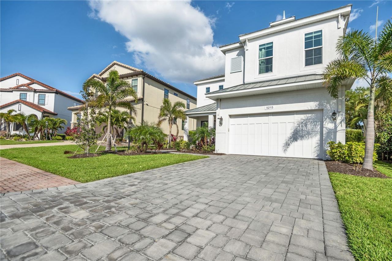 5215 Title Row Drive, Bradenton, FL 34210 Photo