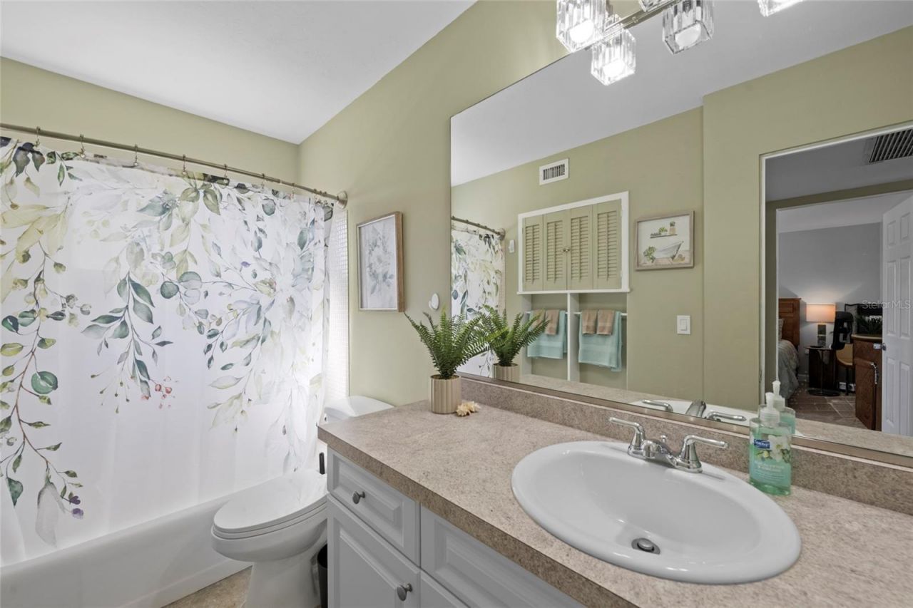 2304 Ringling Boulevard, Unit 103, Sarasota, FL 34237 Photo