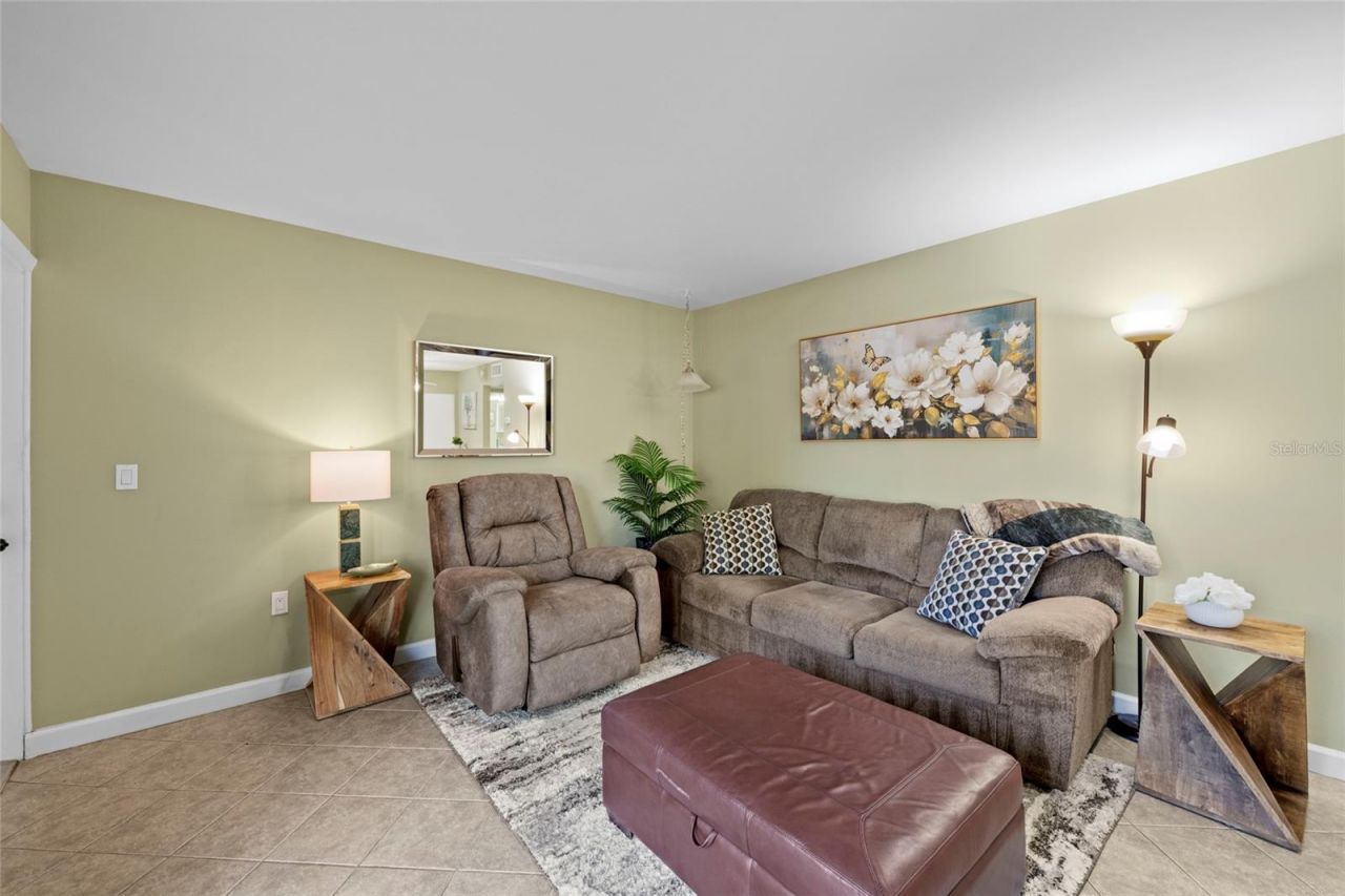 2304 Ringling Boulevard, Unit 103, Sarasota, FL 34237 Photo