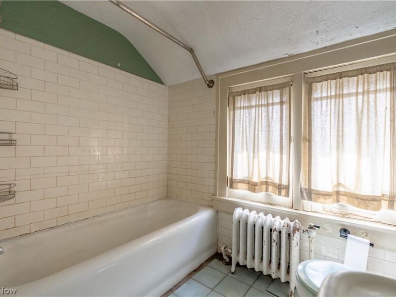 1568 W Exchange Street , Akron, OH 44313 Photo 29