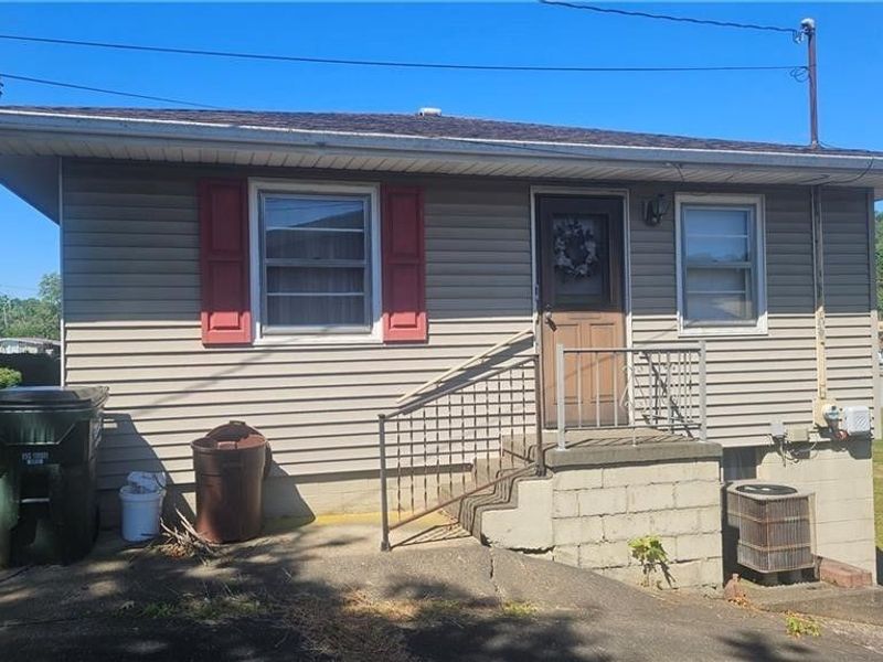 2312 Eastmoor, Cambridge, OH 43725 Photo 4