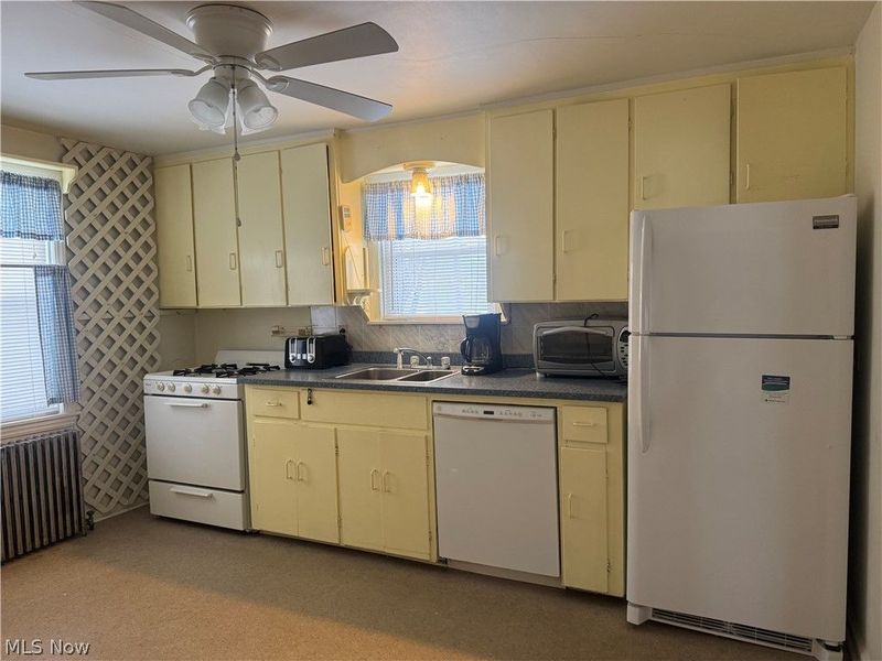 374 Niles Cortland Road SE, Warren, OH 44484 Photo 14