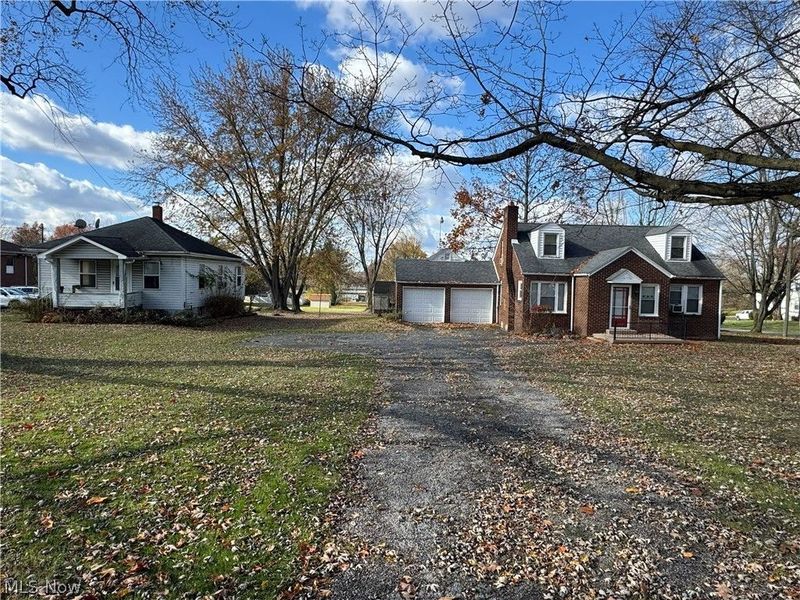 374 Niles Cortland Road SE, Warren, OH 44484 Photo 2