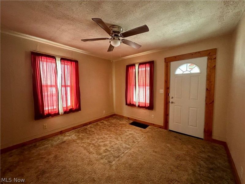 374 Niles Cortland Road SE, Warren, OH 44484 Photo 21