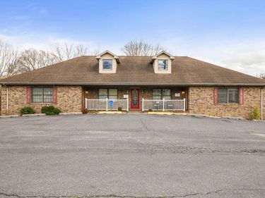 727 LEE HWY, VERONA, VA 24482