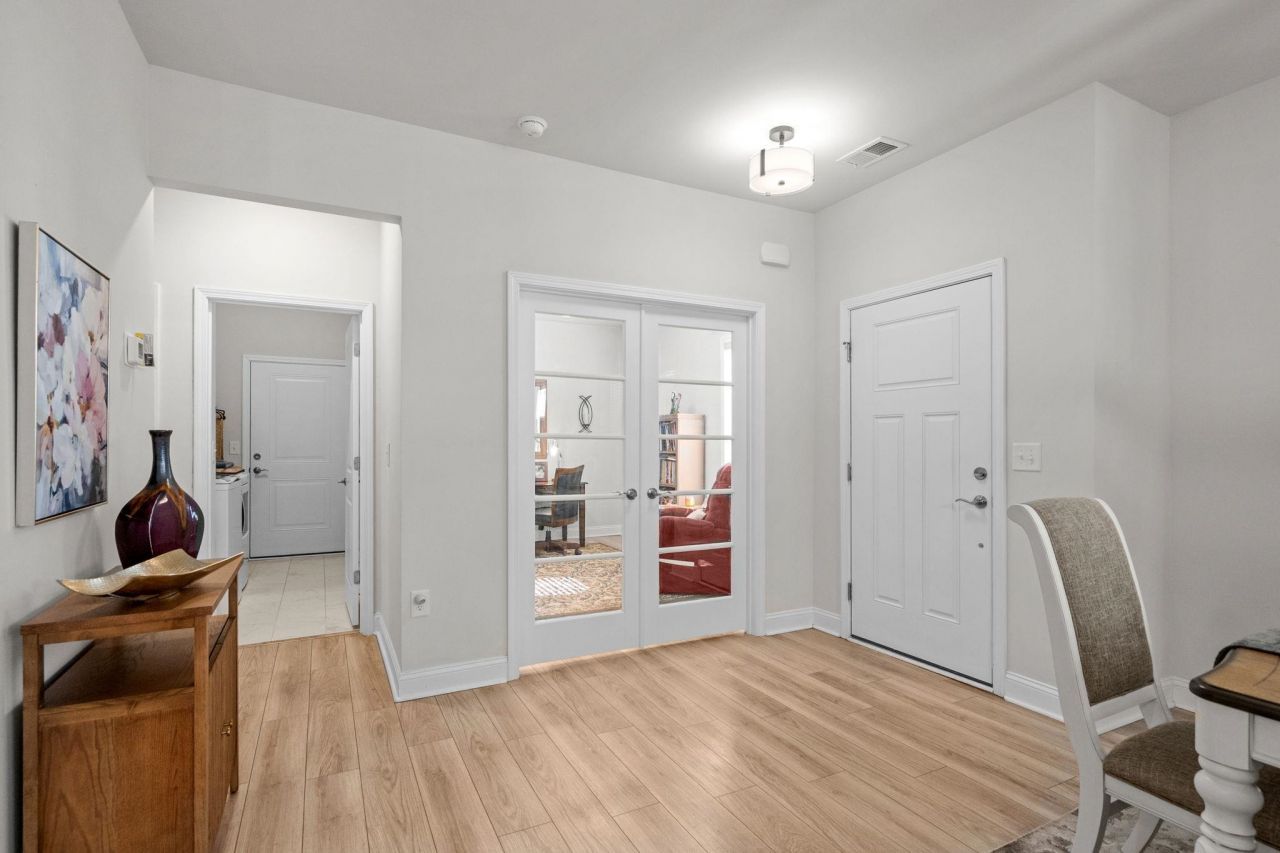 5987 Tramonto St. Photo 11