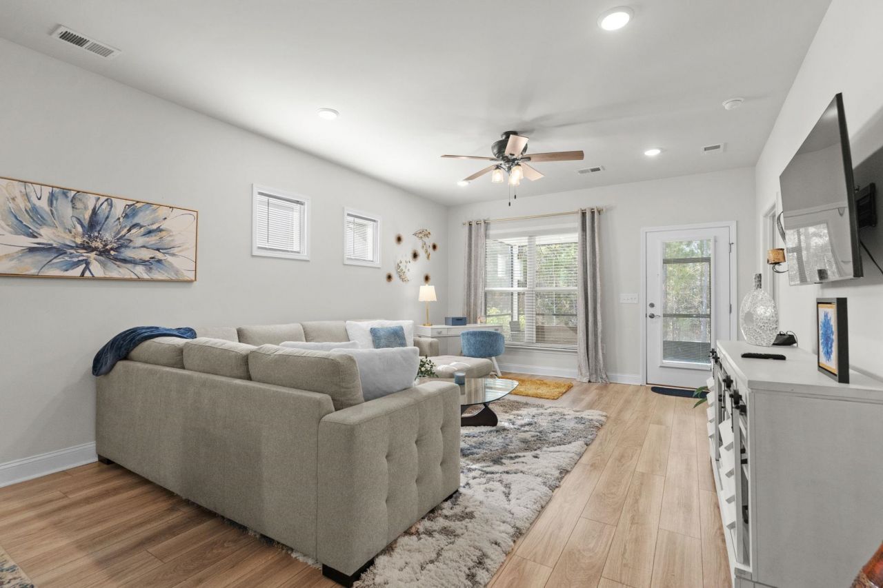 5987 Tramonto St. Photo 13