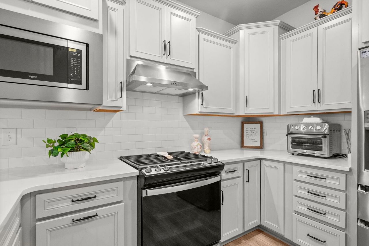 5987 Tramonto St. Photo 22