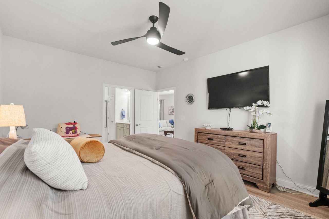 5987 Tramonto St. Photo 29