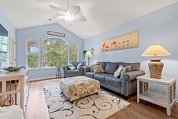 1135 Blue Stem Dr. photo 4