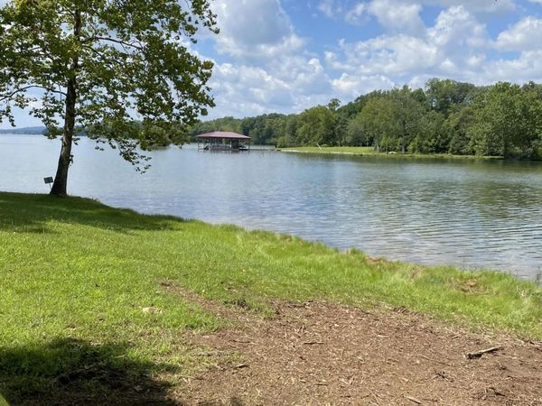 1030 Winton Chapel Rd, Rockwood, TN 37854