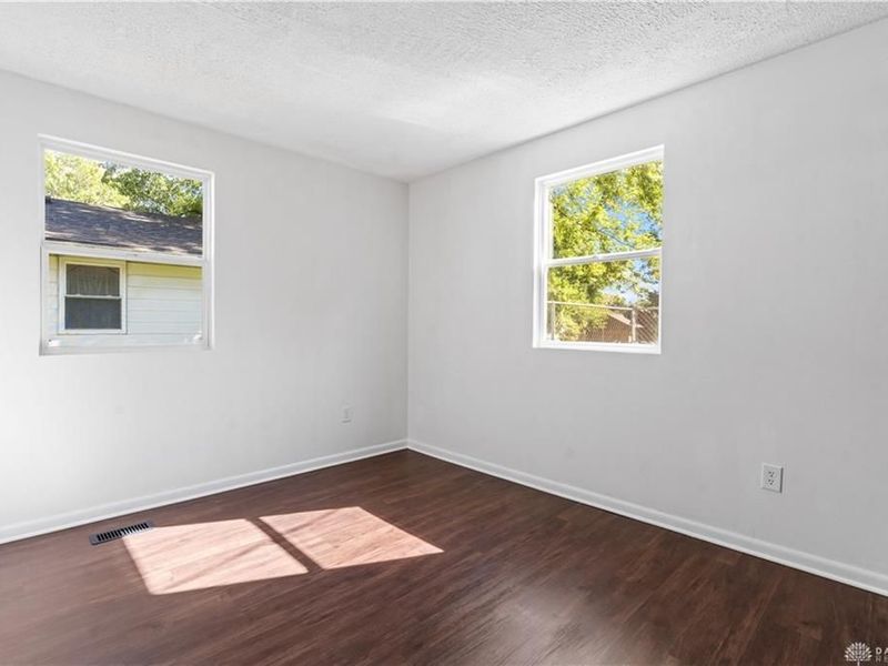 645 E Church Street, Xenia, OH 45385 Photo 14