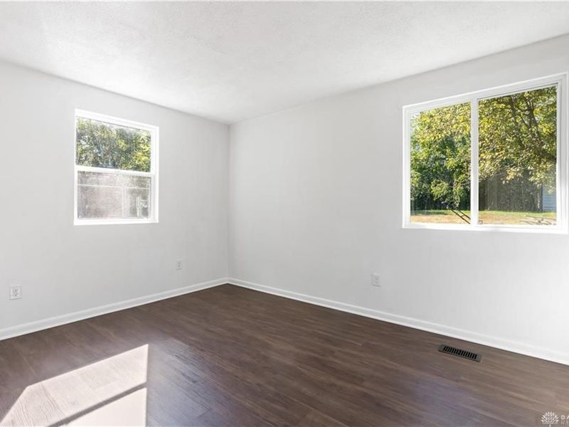 645 E Church Street, Xenia, OH 45385 Photo 16