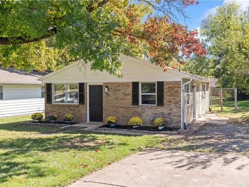 645 E Church Street, Xenia, OH 45385 Photo 3