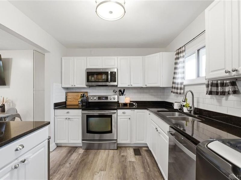 441 Townsend Place, Riverside, OH 45431 Photo 12