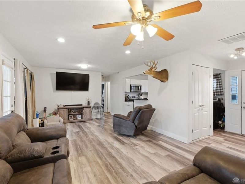 441 Townsend Place, Riverside, OH 45431 Photo 7