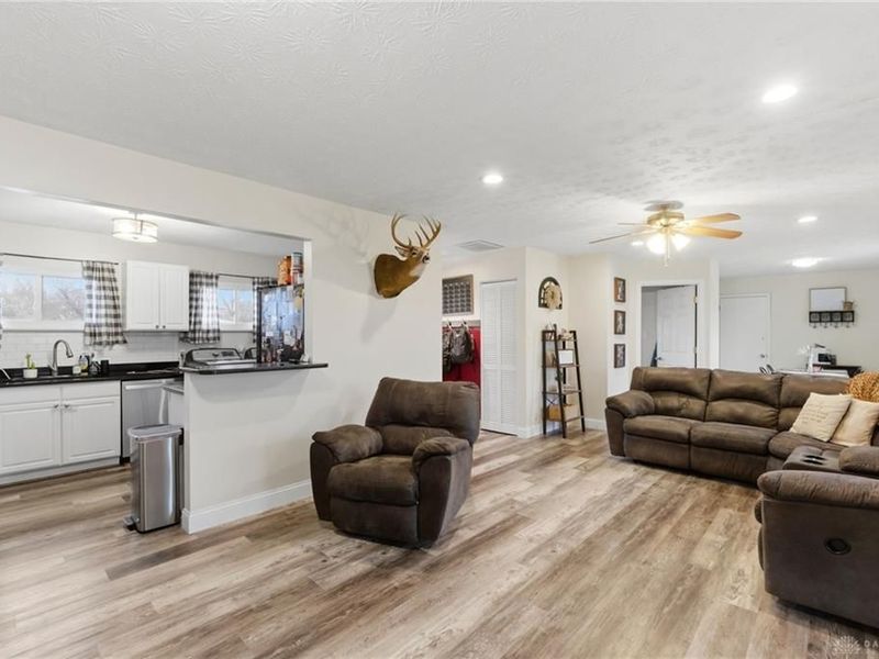 441 Townsend Place, Riverside, OH 45431 Photo 9