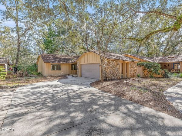 38 Snaresbrook Court, Ormond Beach, FL 32174