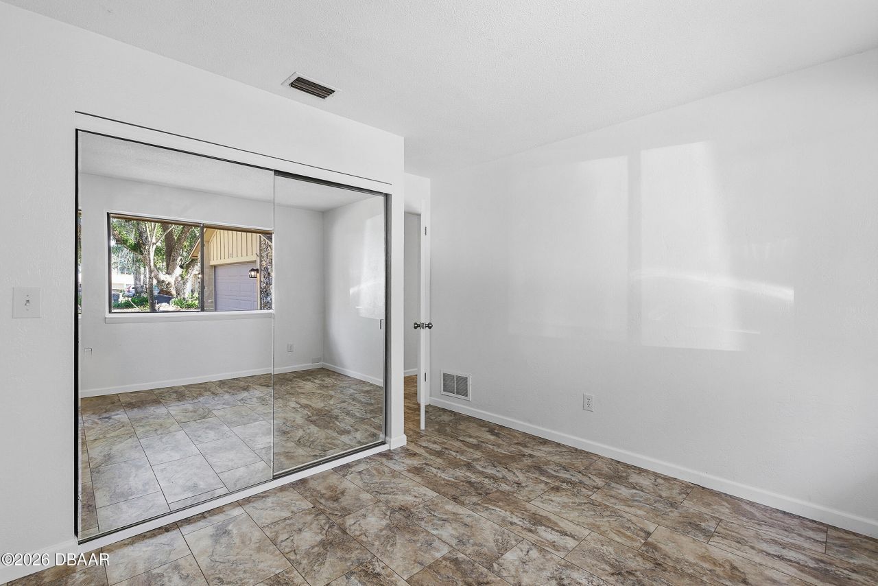 38 Snaresbrook Court, Ormond Beach, FL 32174 Photo