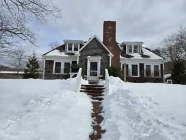 2548 State Hwy Rte 6, Wellfleet, MA 02667