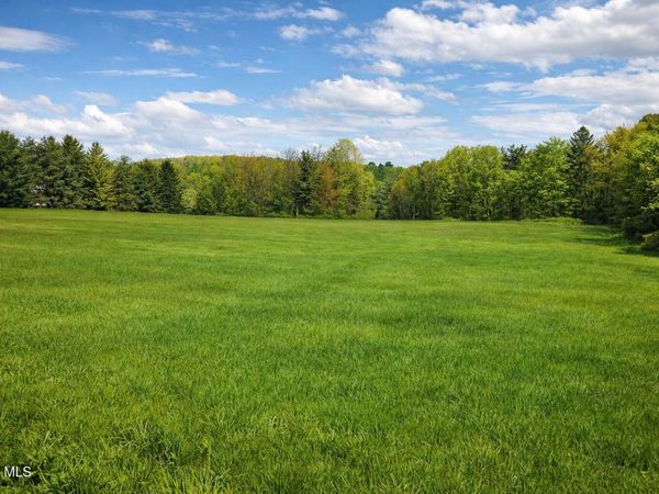 1085 Krumkill Road, Slingerlands, NY 12159