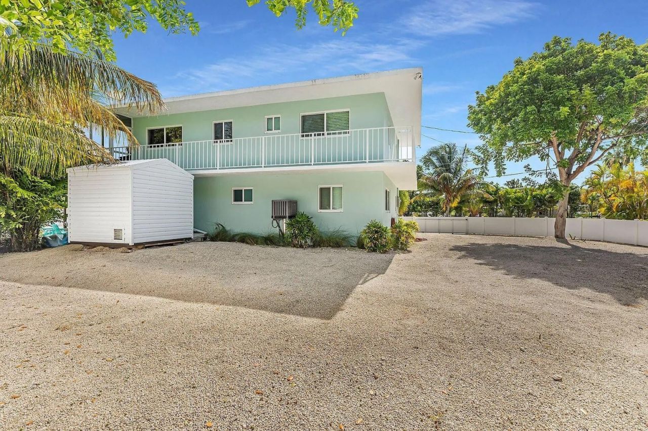 203 Mohawk Street, Tavernier, FL 33070 Photo