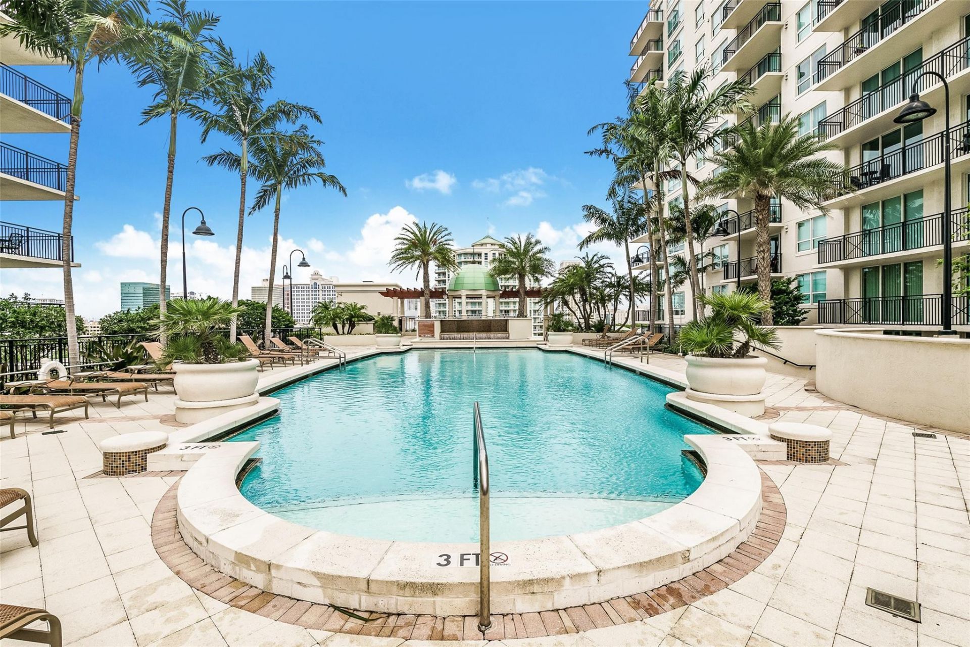 610 W Las Olas Boulevard, Unit 517, Fort Lauderdale, FL 33312 Photo