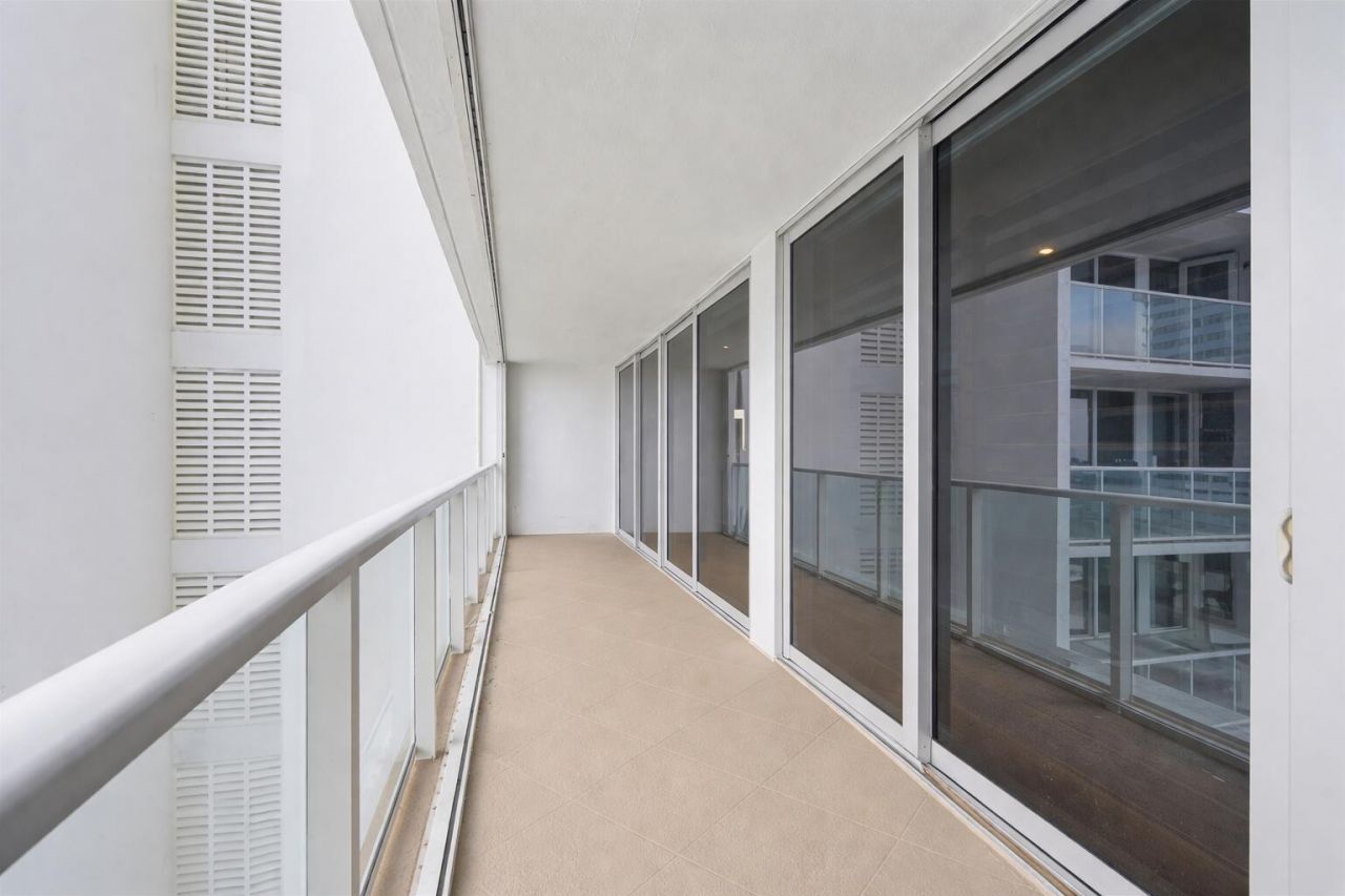 4300 N Ocean Boulevard, Unit 14g, Fort Lauderdale, FL 33308 Photo