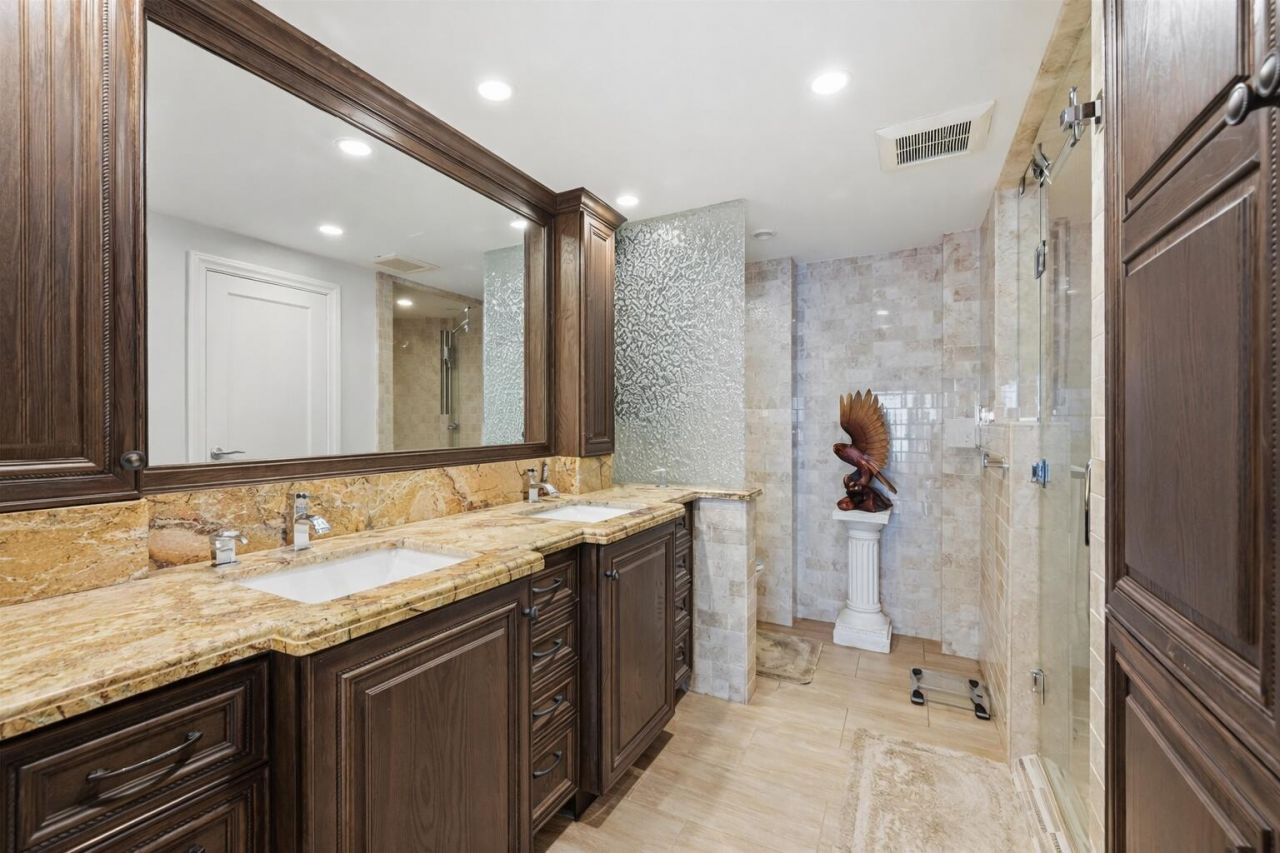 4300 N Ocean Boulevard, Unit 14g, Fort Lauderdale, FL 33308 Photo