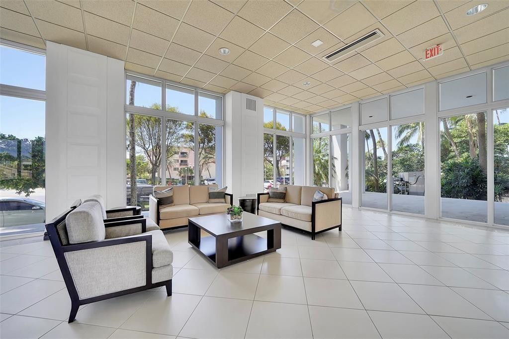 4300 N Ocean Boulevard, Unit 14g, Fort Lauderdale, FL 33308 Photo